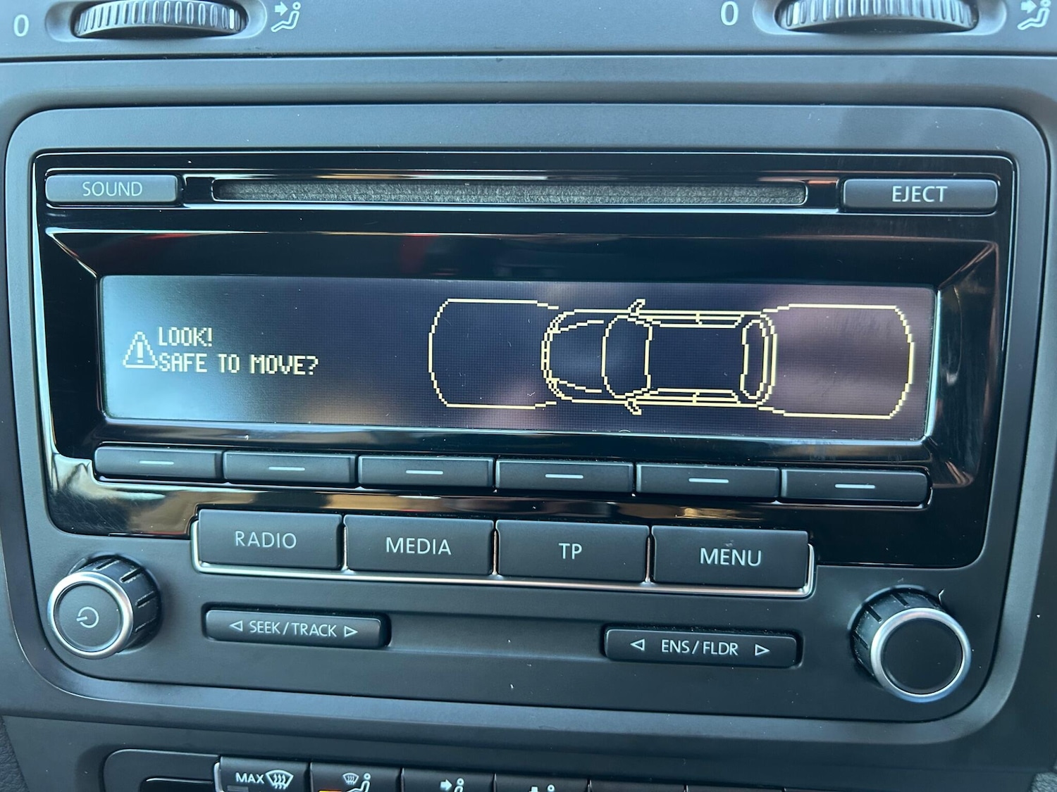 Used Volkswagen Golf 2012 for sale - 77166607: Photo 23