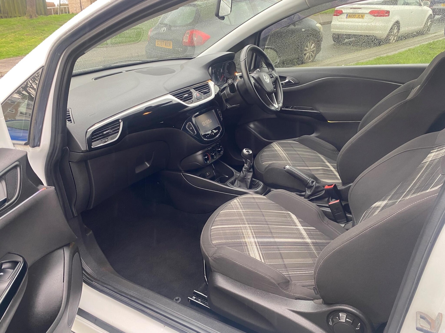 Used Vauxhall Corsa 2015 for sale - 77696542: Photo 17