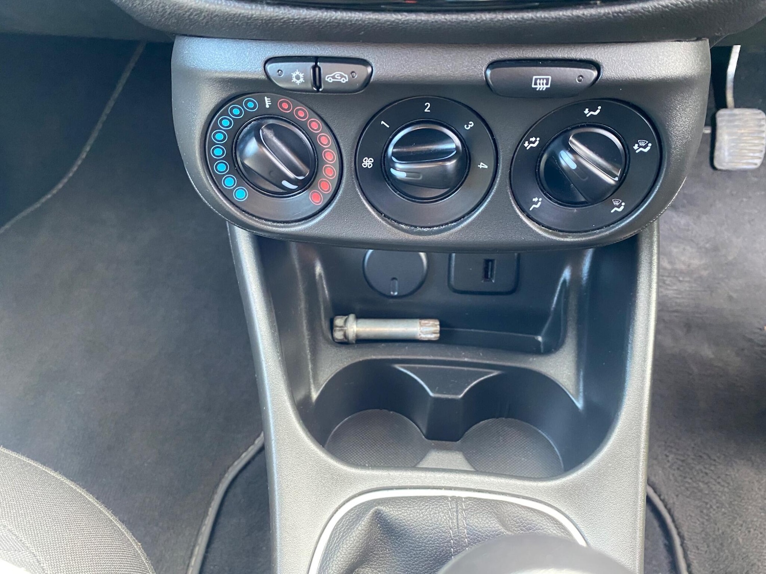 Used Vauxhall Corsa for sale - 77738662: Photo 11