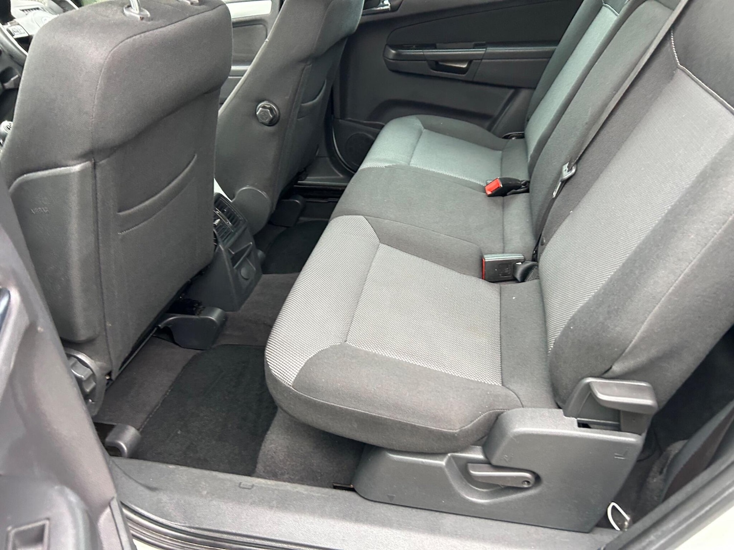 Used Vauxhall Zafira 2014 for sale - 76716877: Photo 18