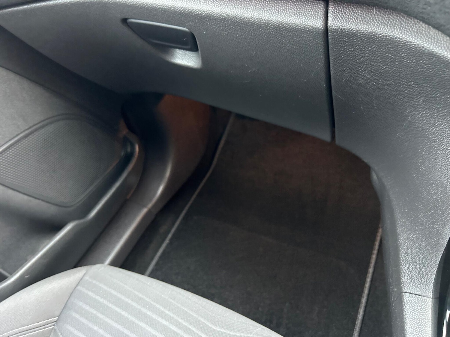 Used Ford Fiesta 2014 for sale - 76716886: Photo 12