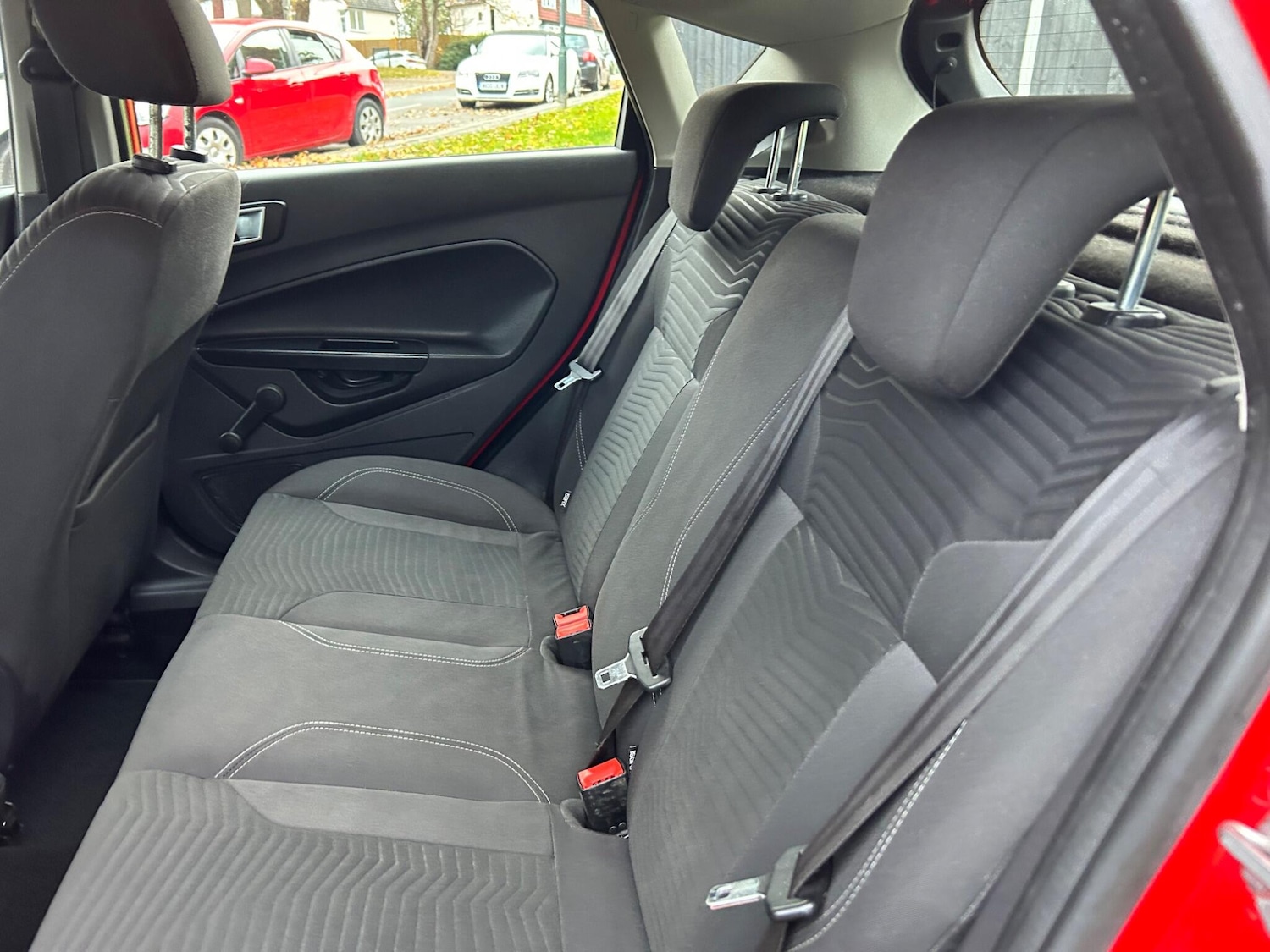 Used Ford Fiesta 2014 for sale - 76716886: Photo 17