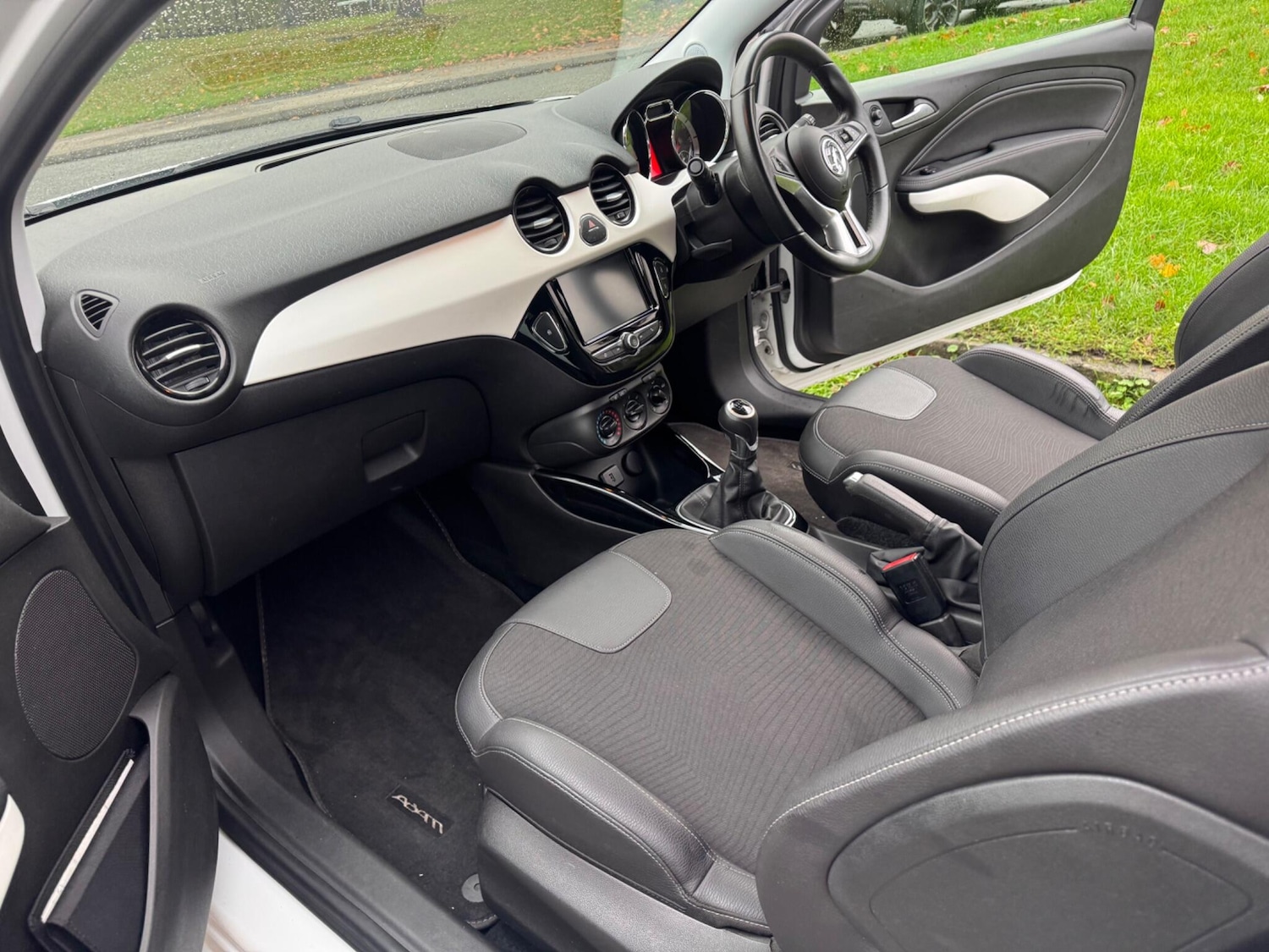 Used Vauxhall ADAM 2016 for sale - 76716872: Photo 16