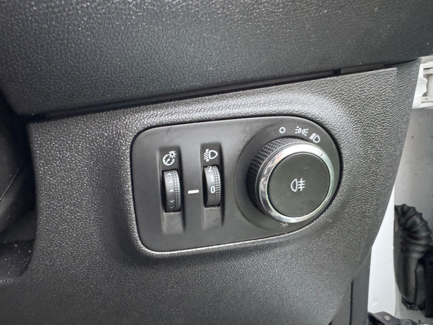 Used Vauxhall ADAM 2016 for sale - 76716872: Photo 17