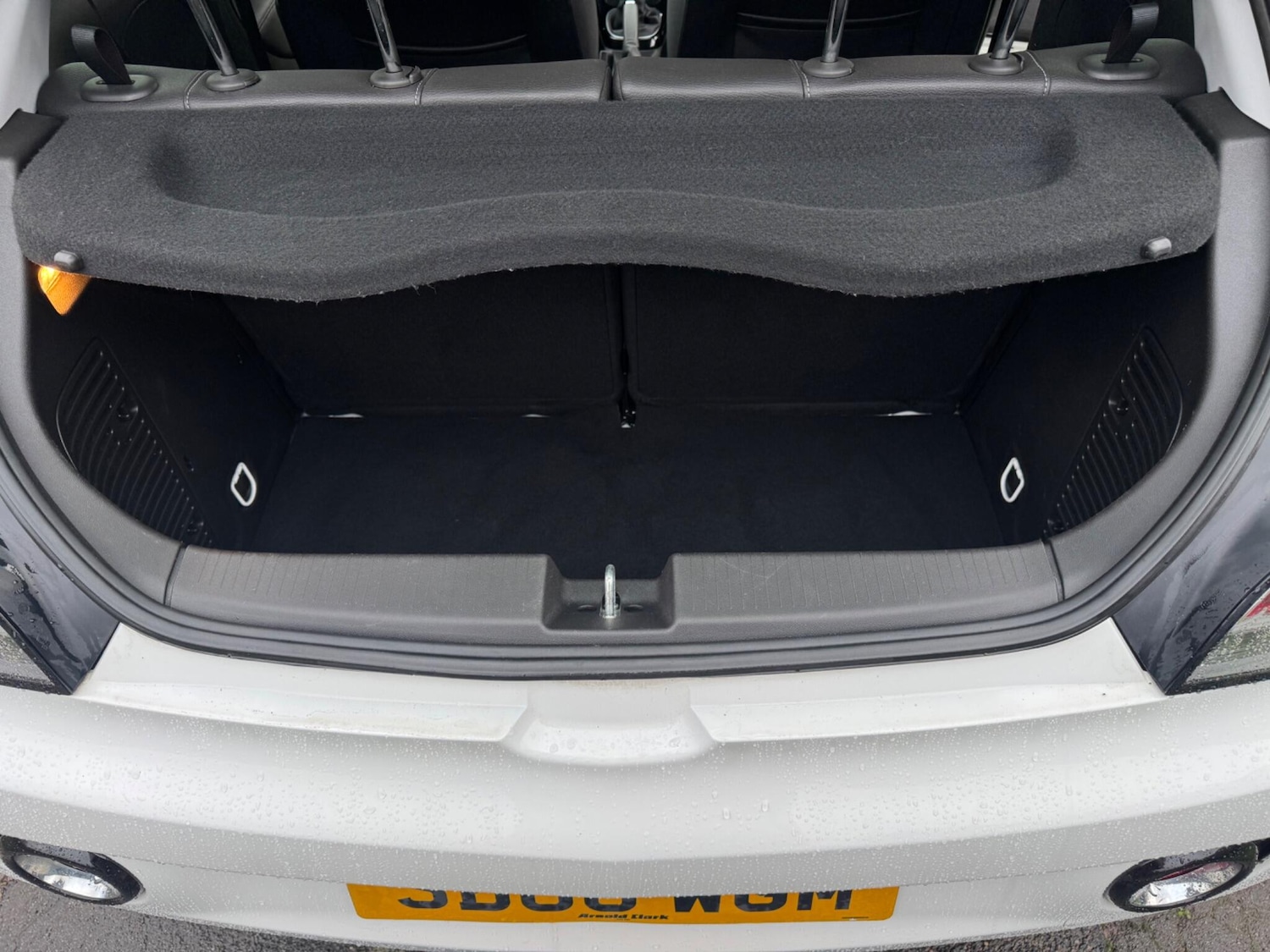 Used Vauxhall ADAM 2016 for sale - 76716872: Photo 9