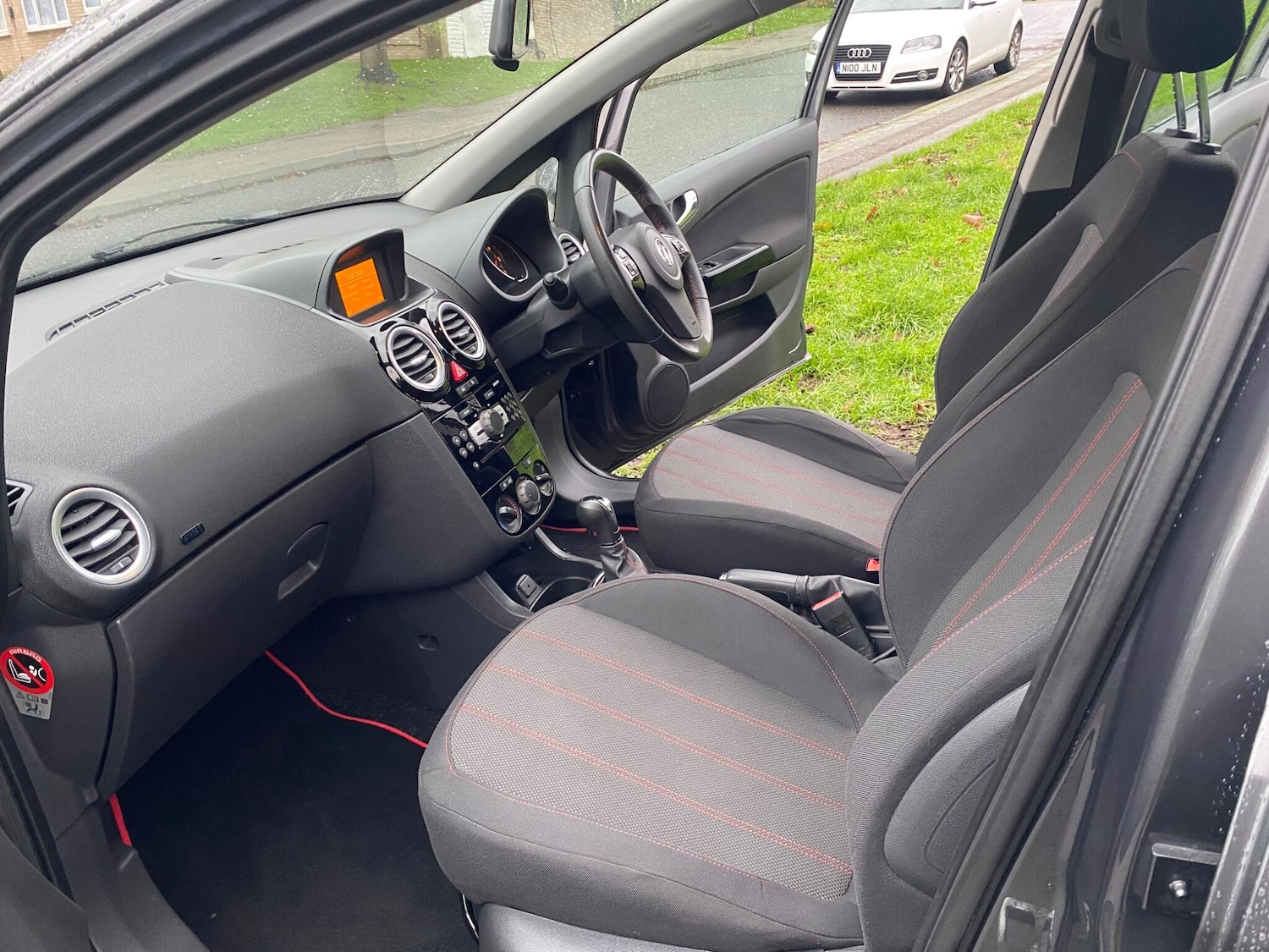 Used Vauxhall Corsa 2013 for sale - 77695650: Photo 13