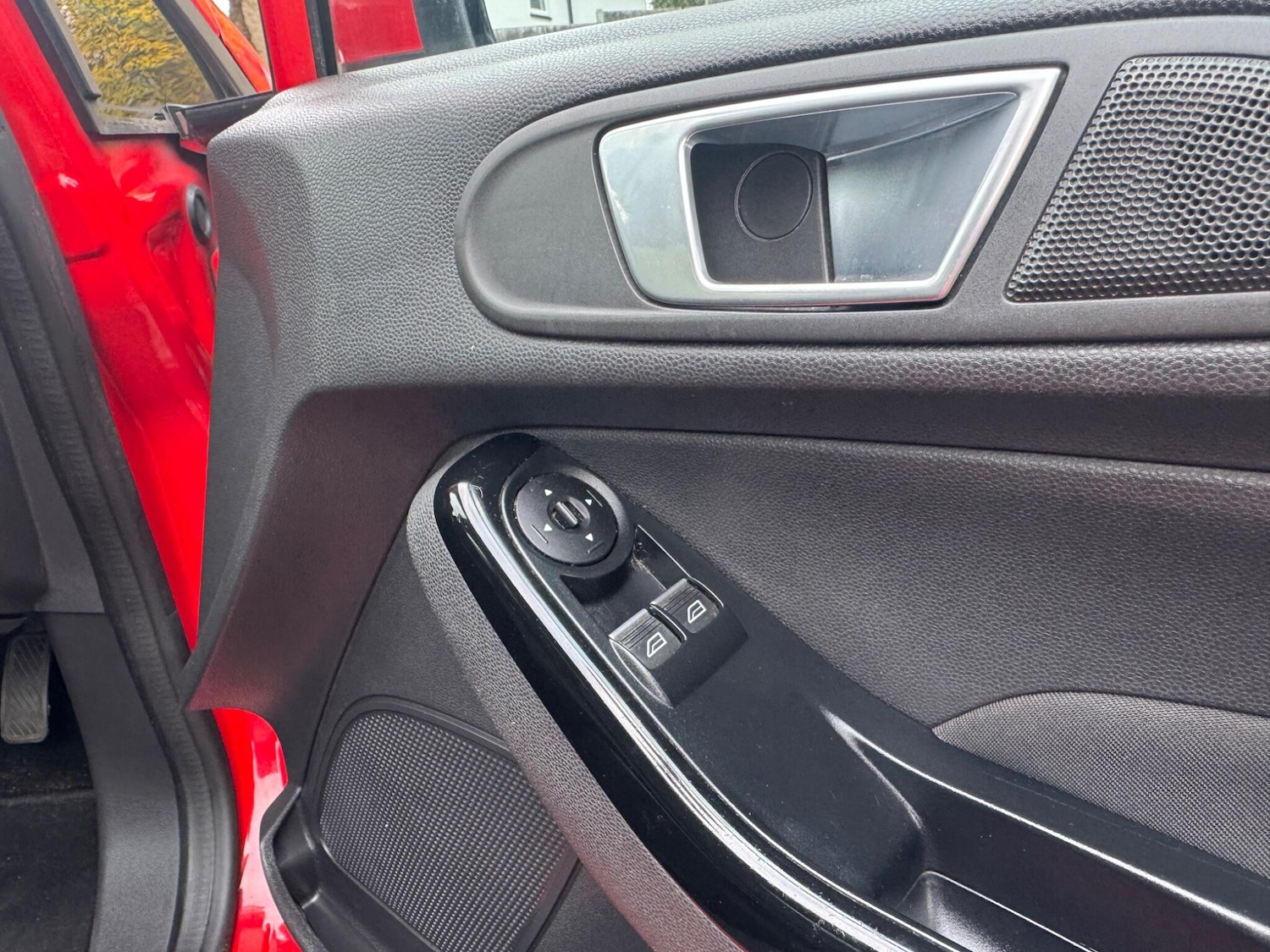 Used Ford Fiesta 2016 for sale - 76716871: Photo 16