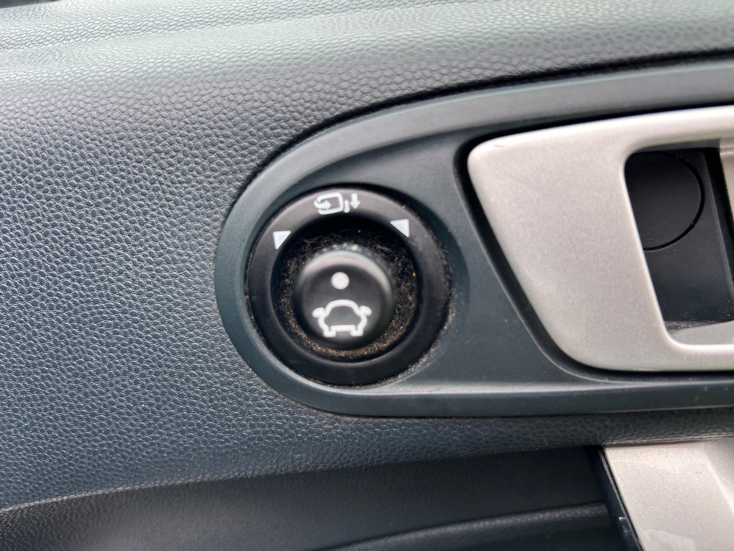 Used Ford Fiesta for sale - 77696567: Photo 23