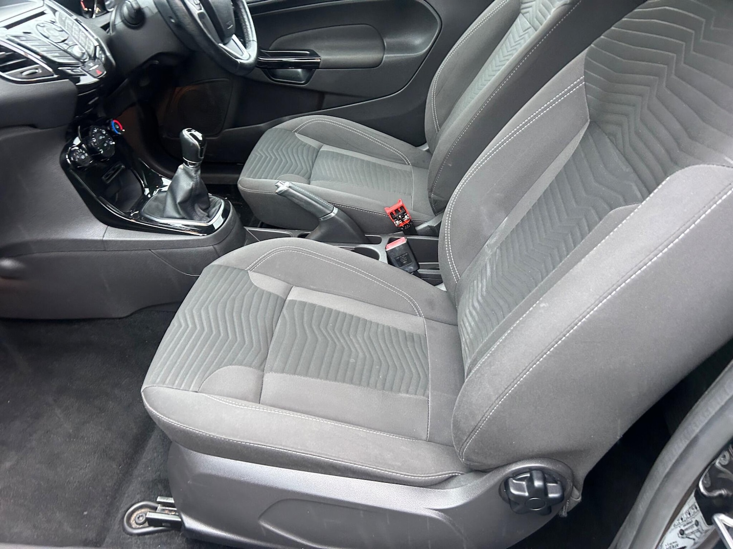 Used Ford Fiesta 2016 for sale - 77695678: Photo 15