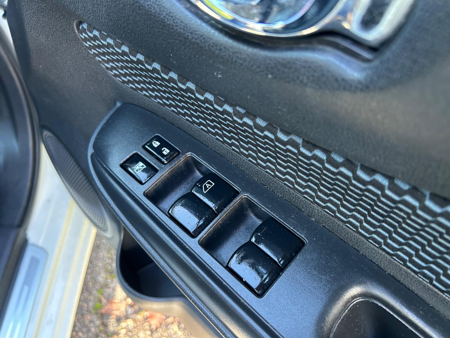 Used Nissan Note 2014 for sale - 76716870: Photo 23