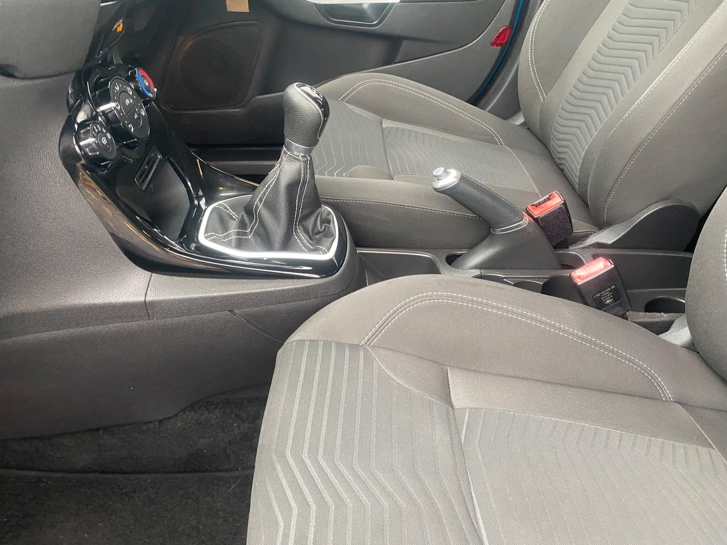 Used Ford Fiesta 2016 for sale - 76716868: Photo 25