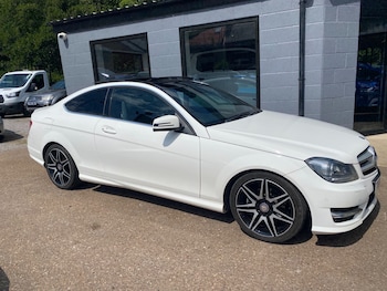 Used Mercedes-Benz C Class 2013 for sale - 79261256: Photo