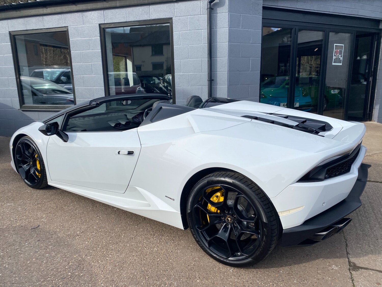 Used Lamborghini Huracan 2016 for sale - 78122260: Photo 16