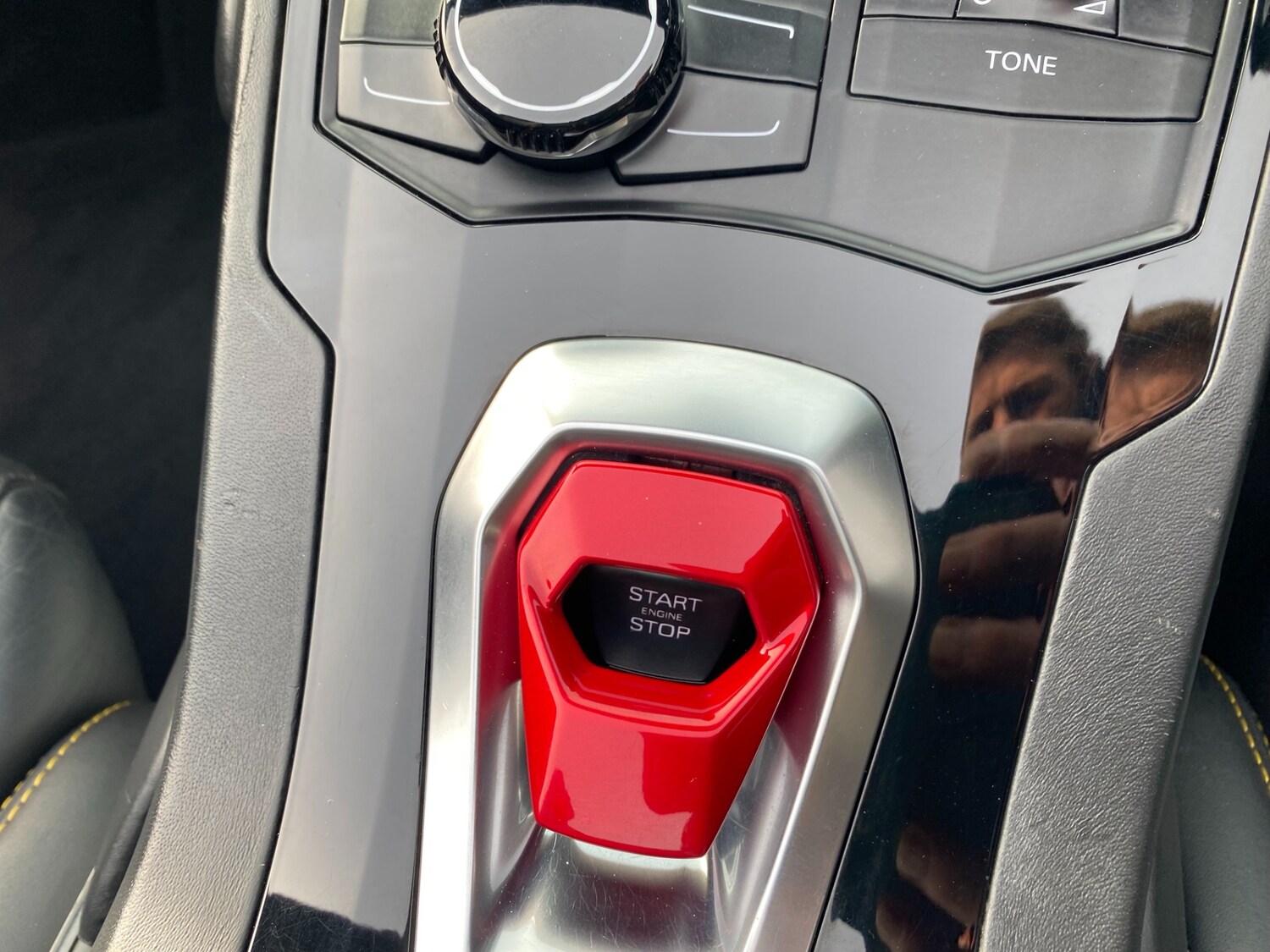 Used Lamborghini Huracan 2016 for sale - 78122260: Photo 28