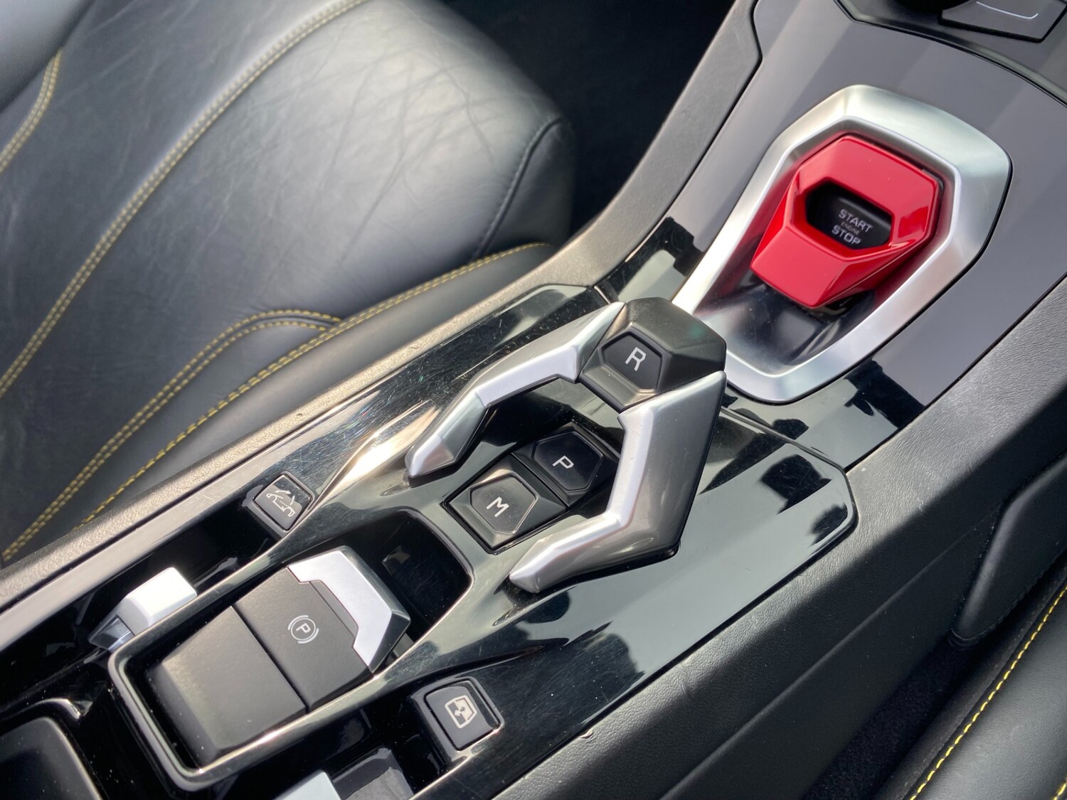 Used Lamborghini Huracan 2016 for sale - 78122260: Photo 29