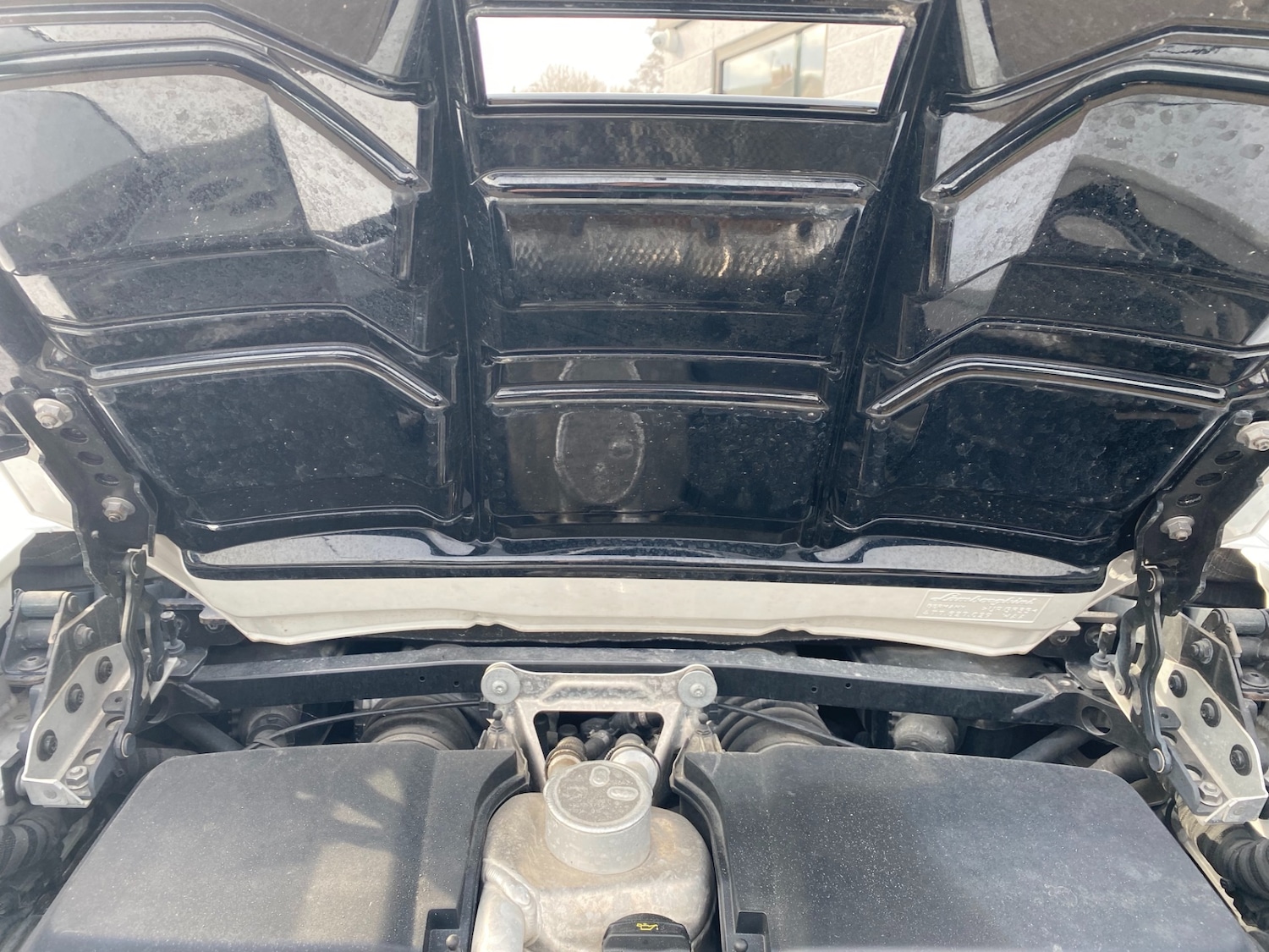 Used Lamborghini Huracan 2016 for sale - 78122260: Photo 36