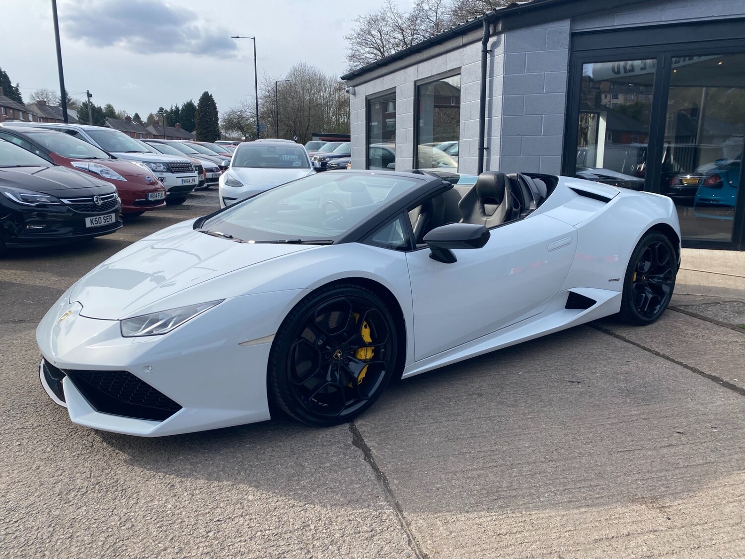 Used Lamborghini Huracan 2016 for sale - 78122260: Photo 8