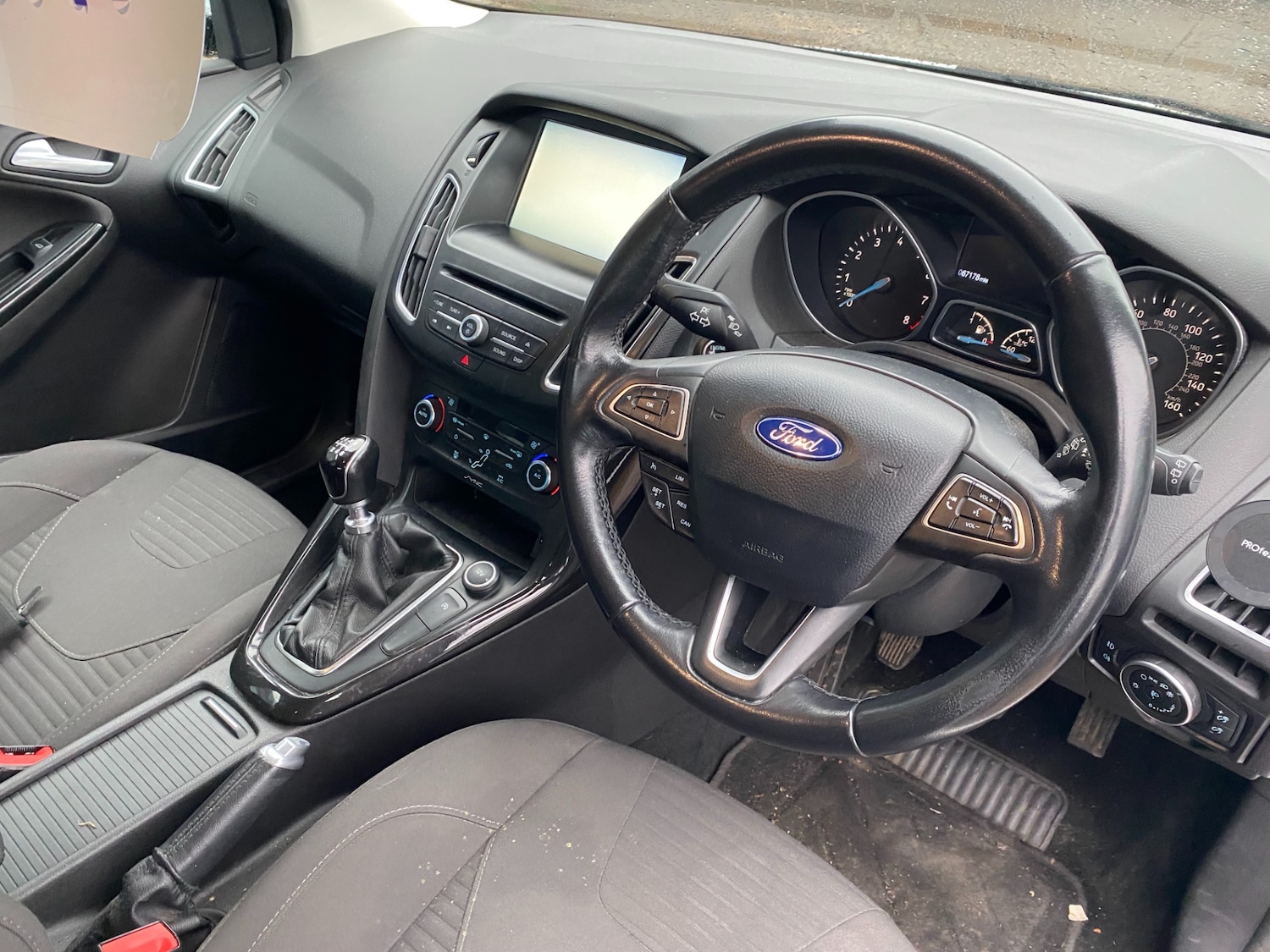 Used Ford Focus 2015 for sale - 77240394: Photo 11