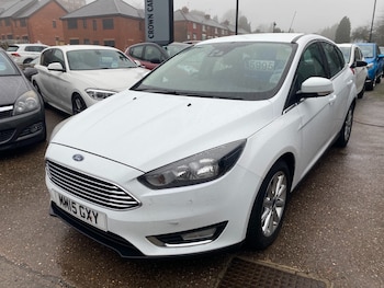 Used Ford Focus 2015 for sale - 77240394: Photo
