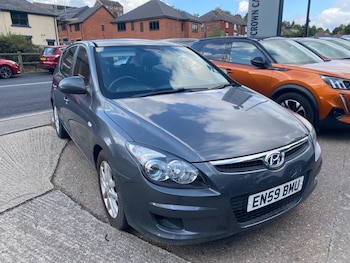 Used Hyundai i30 2010 for sale - 79605153: Photo