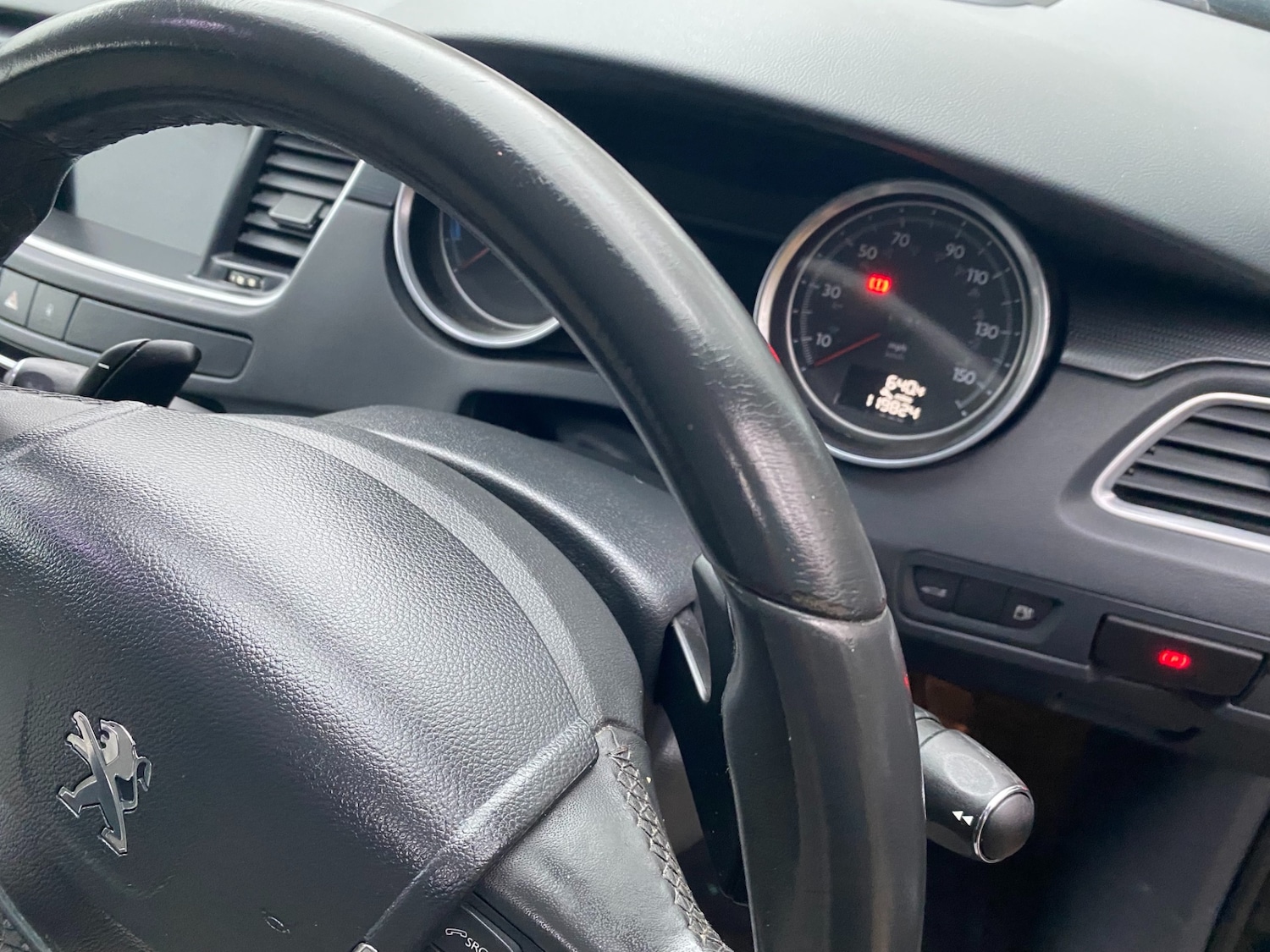 Used Peugeot 508 RXH 2012 for sale - 77432891: Photo 12