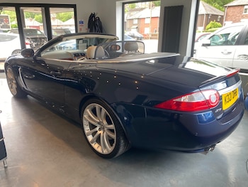 Used Jaguar XKR 2006 for sale - 78745109: Photo