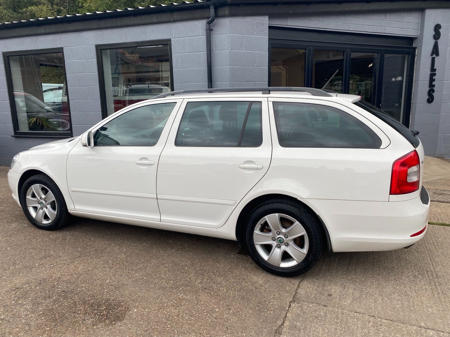 Used Skoda Octavia 2013 for sale - 76063575: Photo 16