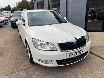 Skoda - Octavia