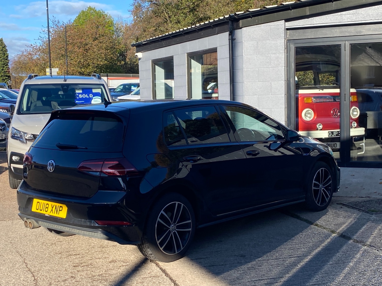 Used Volkswagen Golf 2018 for sale - 76374242: Photo 10