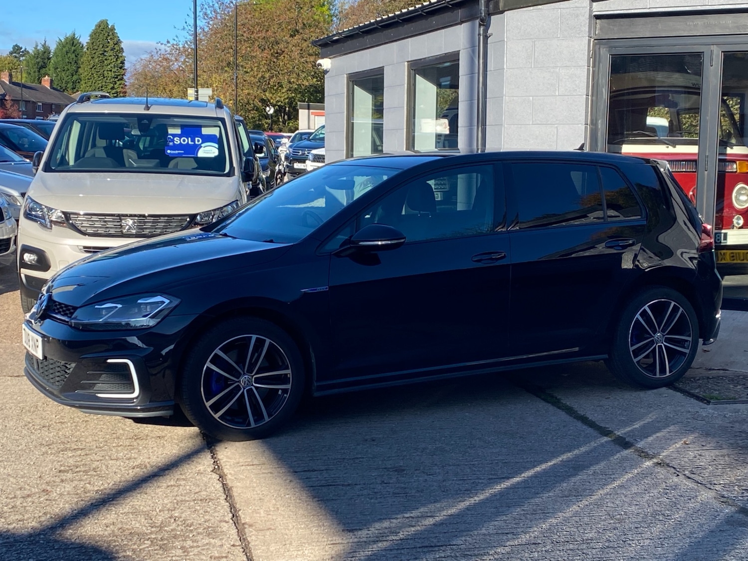 Used Volkswagen Golf 2018 for sale - 76374242: Photo 8