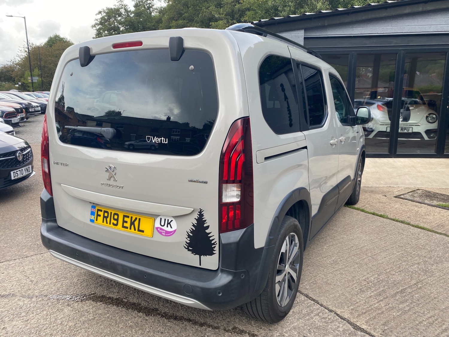 Vehicle 5