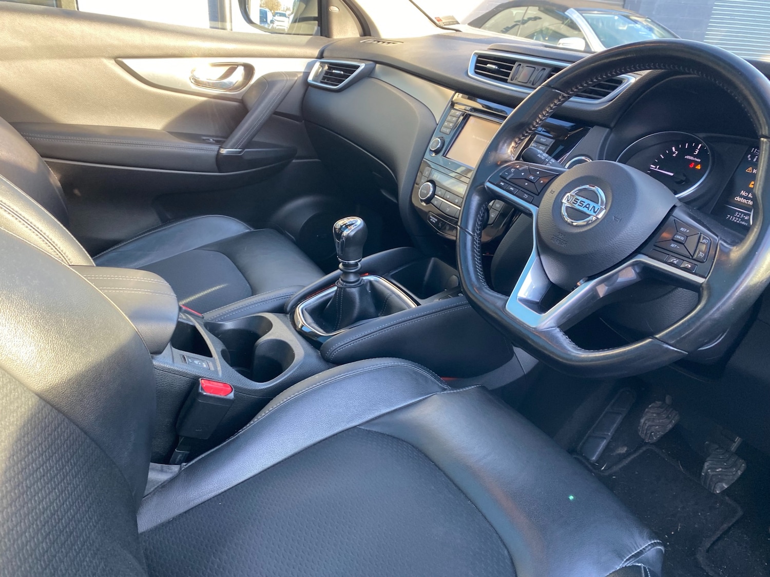 Used Nissan Qashqai 2017 for sale - 76922022: Photo 14