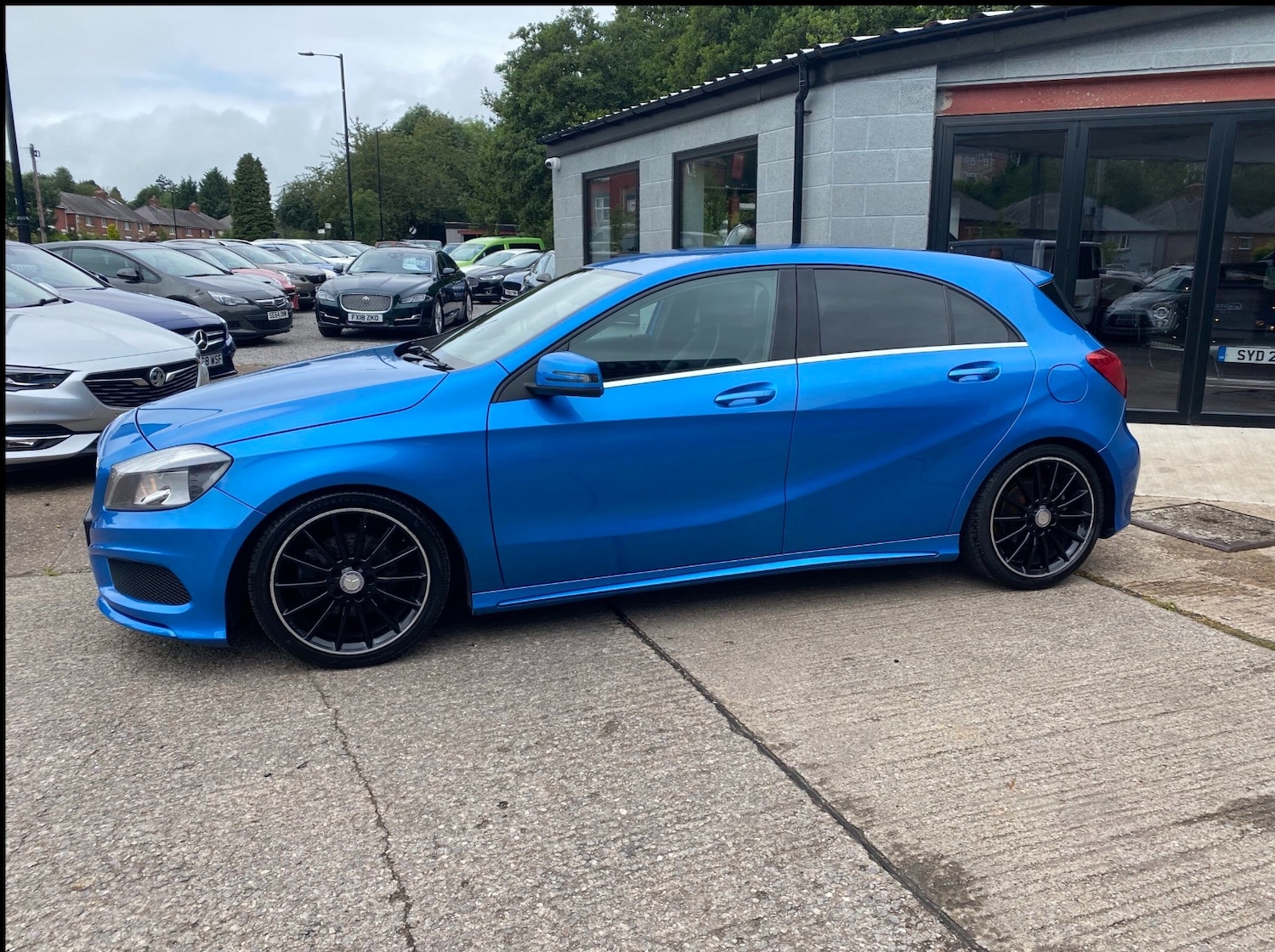 Used Mercedes-Benz A-Class 2013 for sale - 76353574: Photo 8