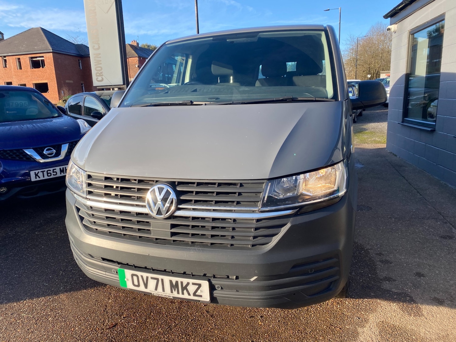 Used Volkswagen Transporter 2021 for sale - 76932246: Photo 2