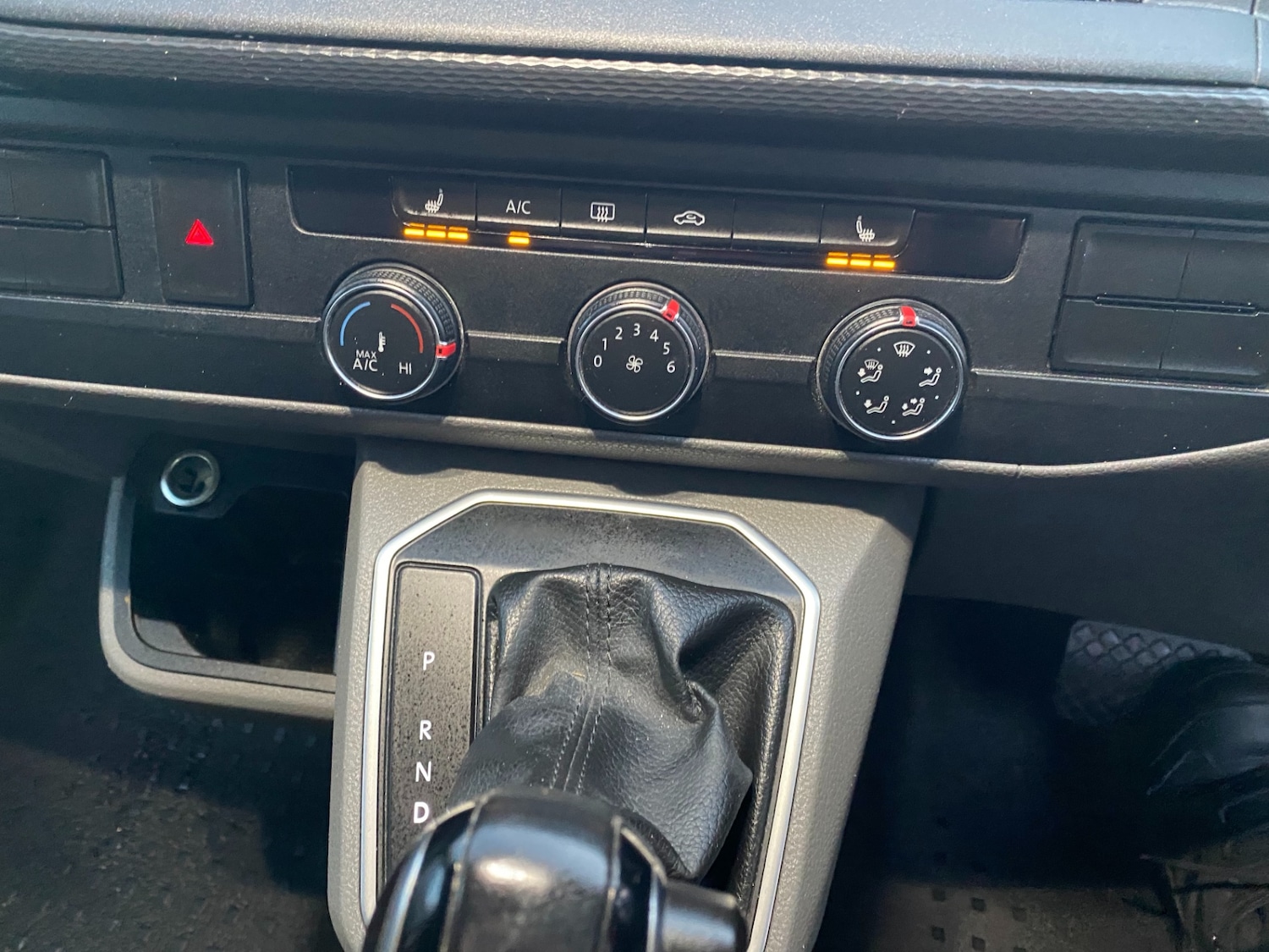 Used Volkswagen Transporter 2021 for sale - 76932246: Photo 33