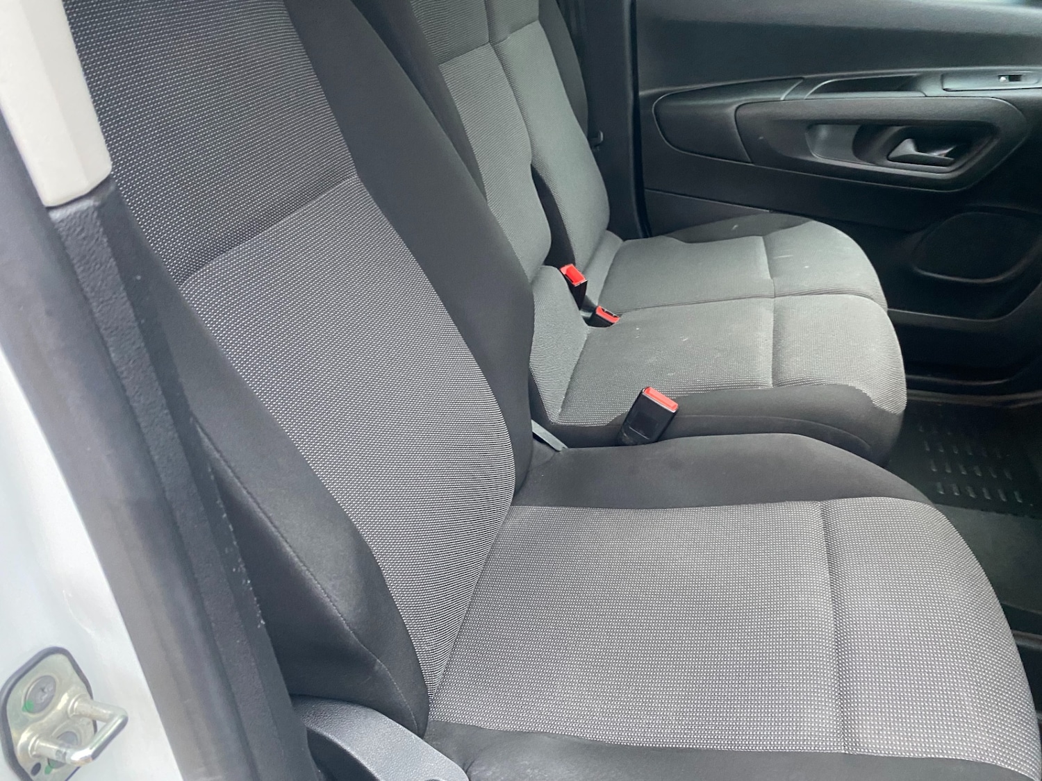 Used Peugeot Partner 2022 for sale - 76968434: Photo 15