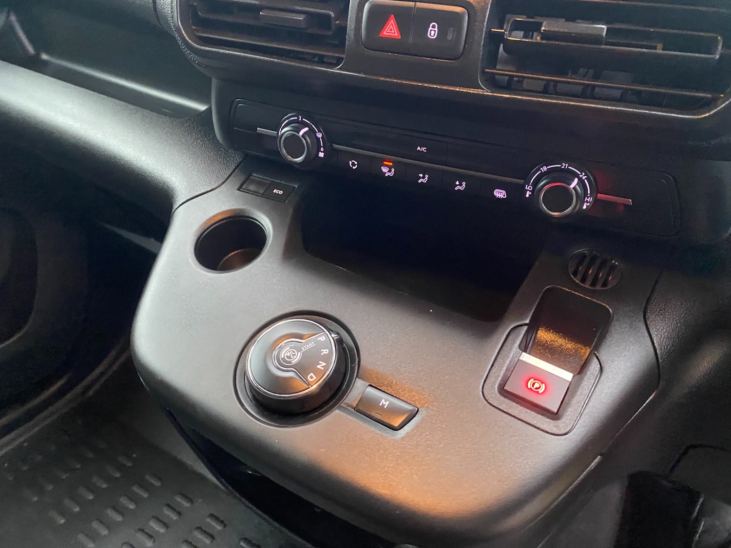 Used Peugeot Partner 2022 for sale - 76968434: Photo 7