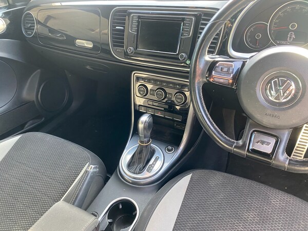 Used Volkswagen Beetle 2017 for sale - 72275929: Photo 24