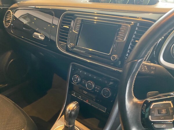 Used Volkswagen Beetle 2017 for sale - 72275929: Photo 35