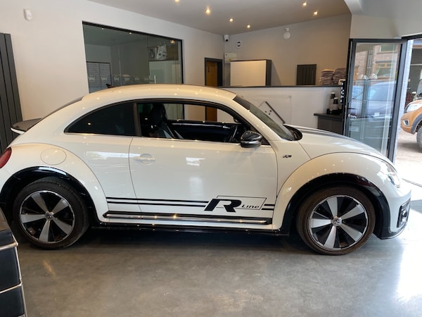 Used Volkswagen Beetle 2017 for sale - 72275929: Photo 4