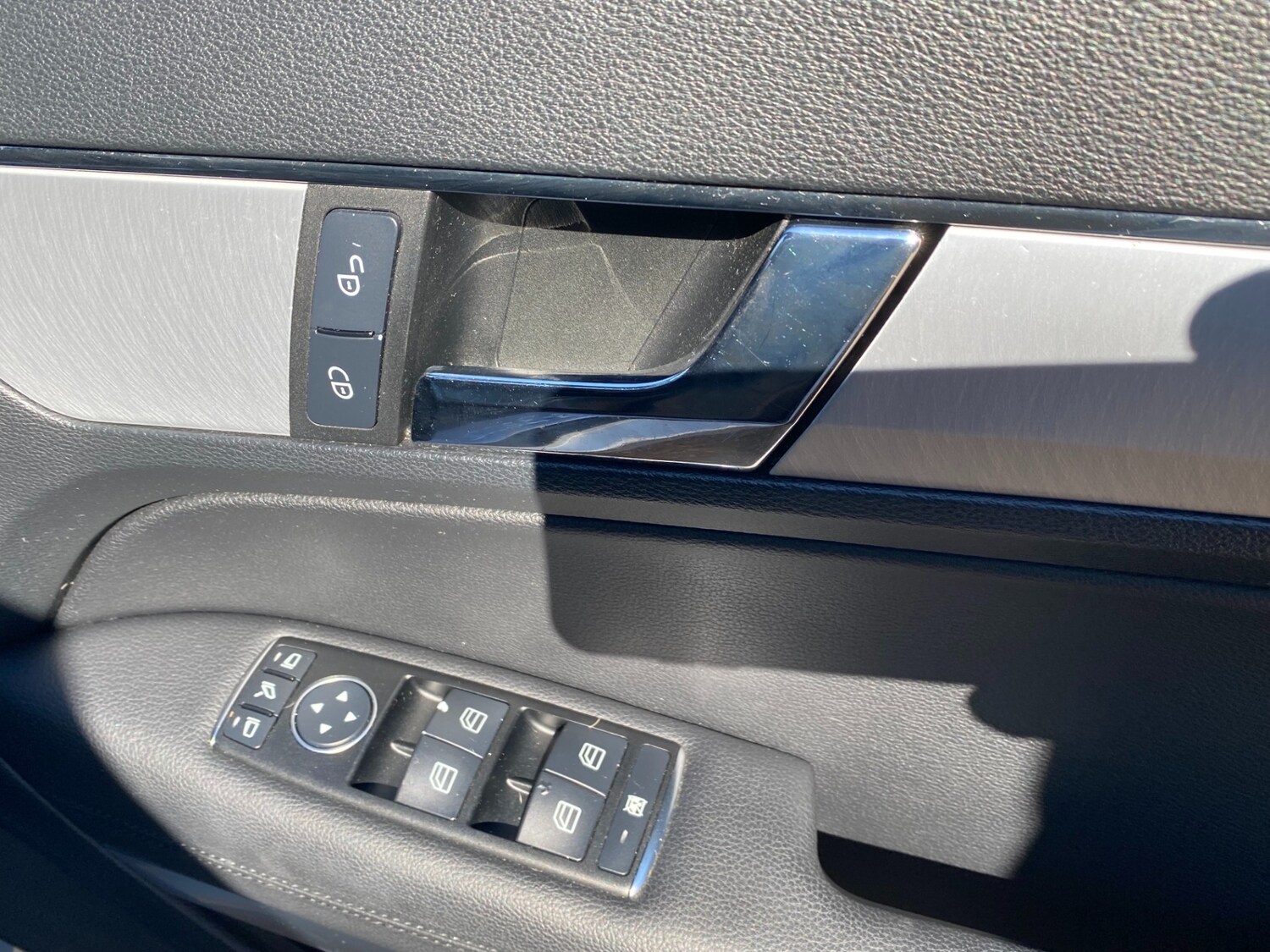 Used Mercedes-Benz E-Class 2012 for sale - 76022834: Photo 22