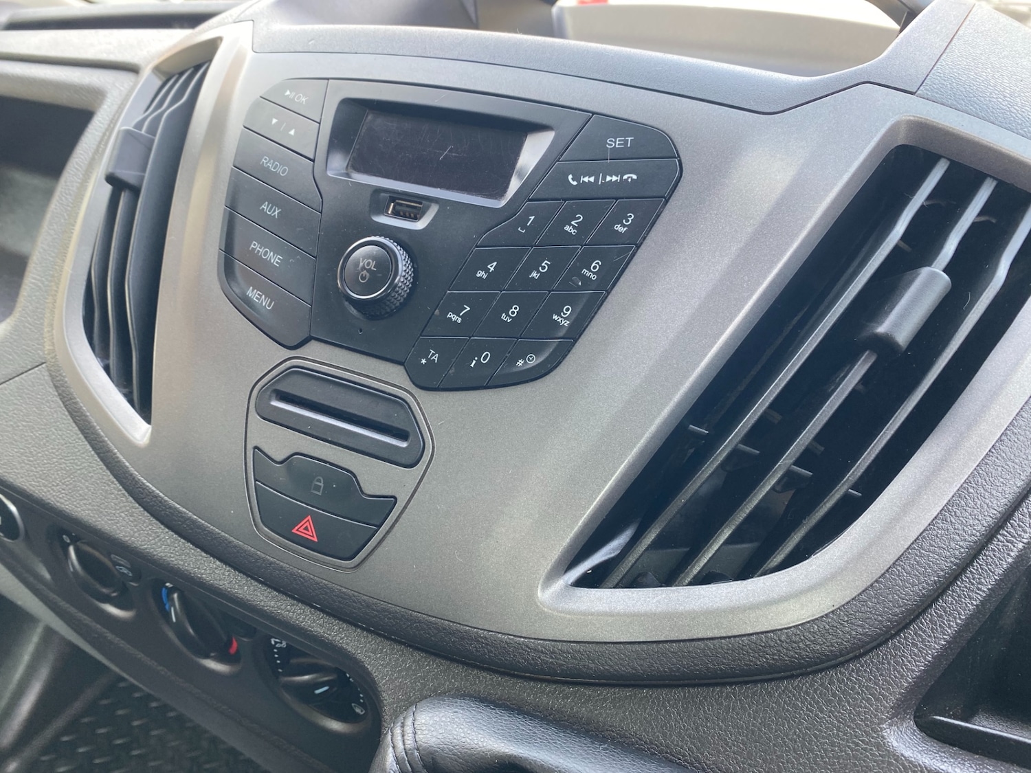 Used Ford Transit 2017 for sale - 78191049: Photo 25