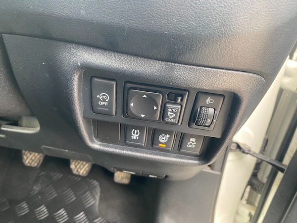 Used Nissan Juke 2014 for sale - 76207389: Photo 23