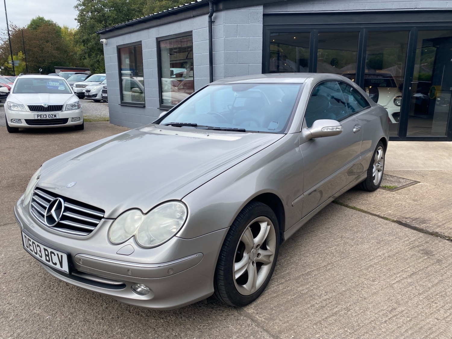 Used Mercedes-Benz CLK 2003 for sale - 76090999: Photo 15