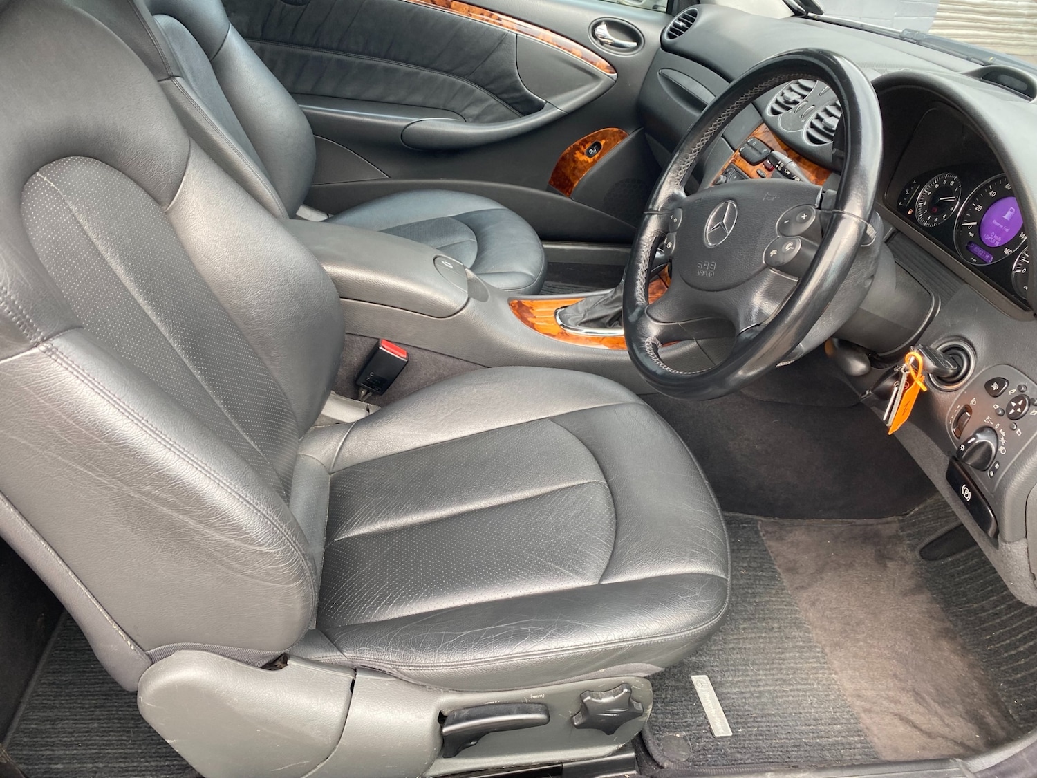 Used Mercedes-Benz CLK 2003 for sale - 76090999: Photo 18