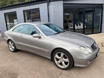 Used Mercedes-Benz CLK 2003 for sale - 76090999: Photo