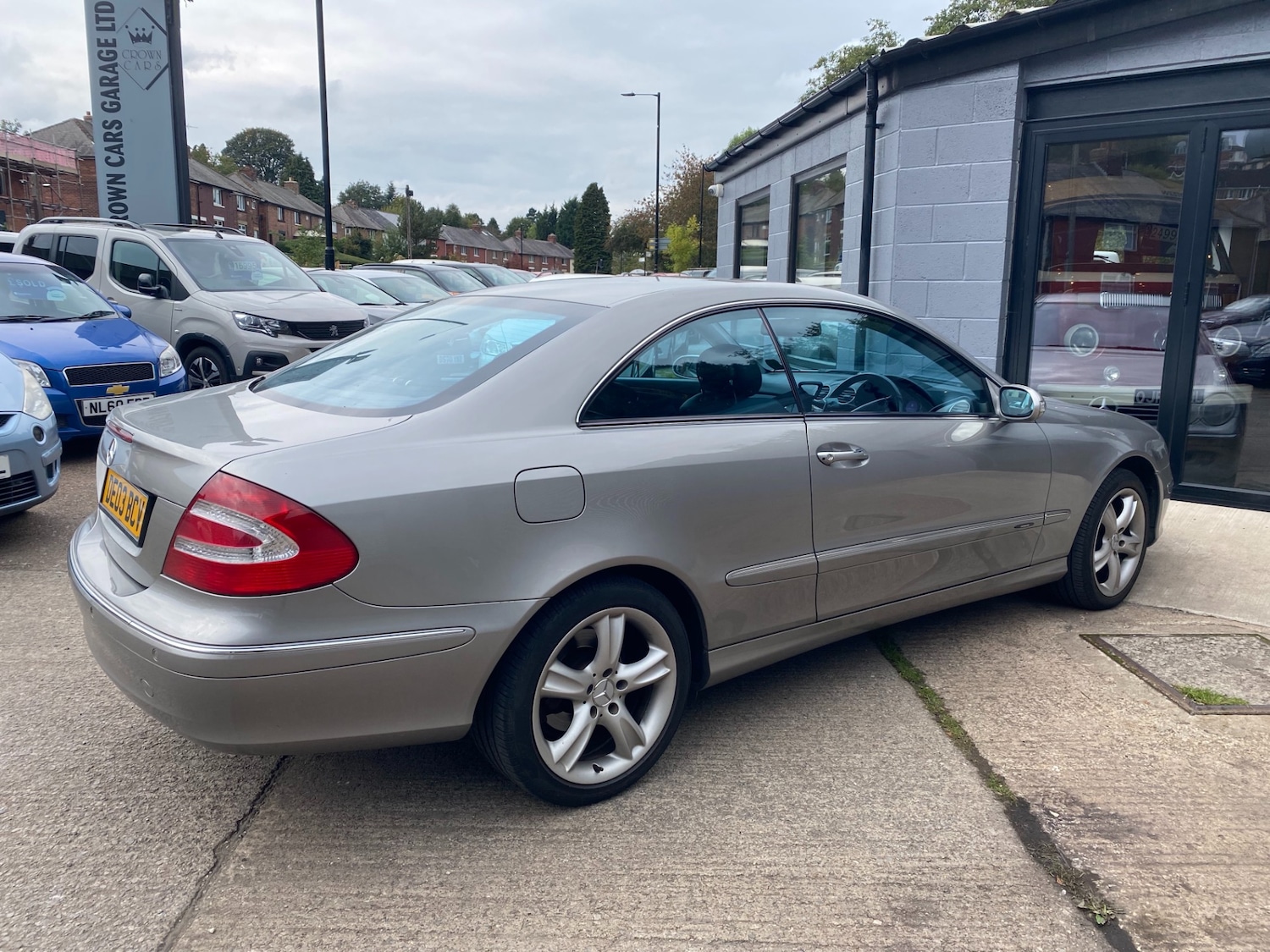 Used Mercedes-Benz CLK 2003 for sale - 76090999: Photo 8