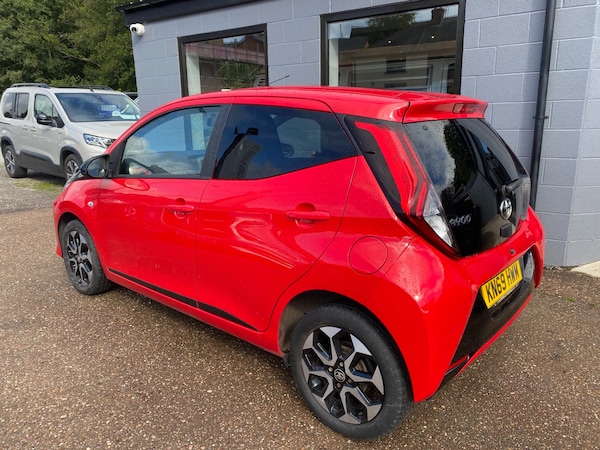 Used Toyota AYGO 2019 for sale - 75723622: Photo 10