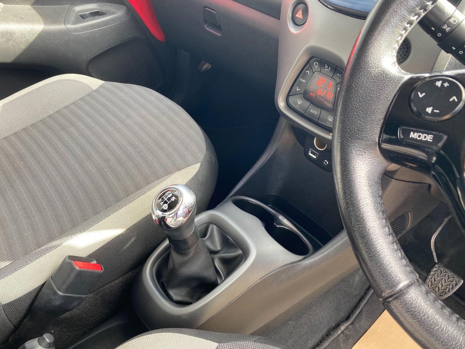 Used Toyota AYGO 2019 for sale - 75723622: Photo 23