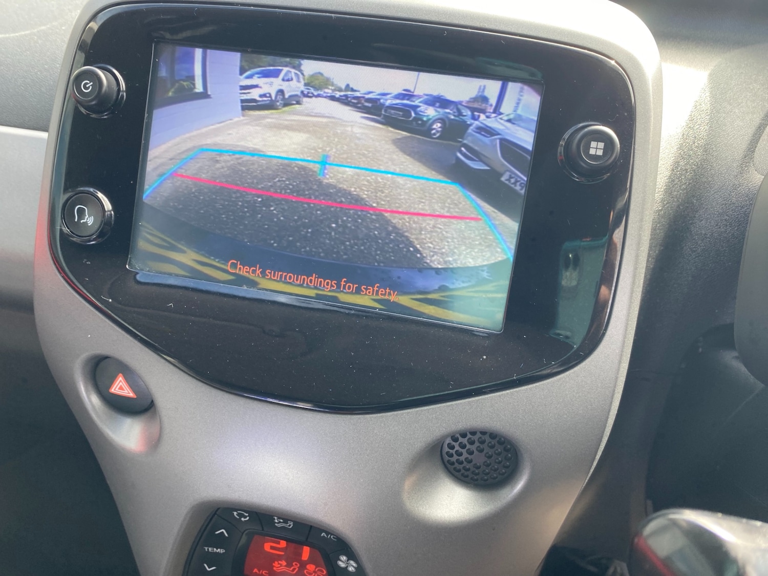 Used Toyota AYGO 2019 for sale - 75723622: Photo 26